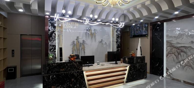 都市花园国际酒店(萨嘎县店)图片