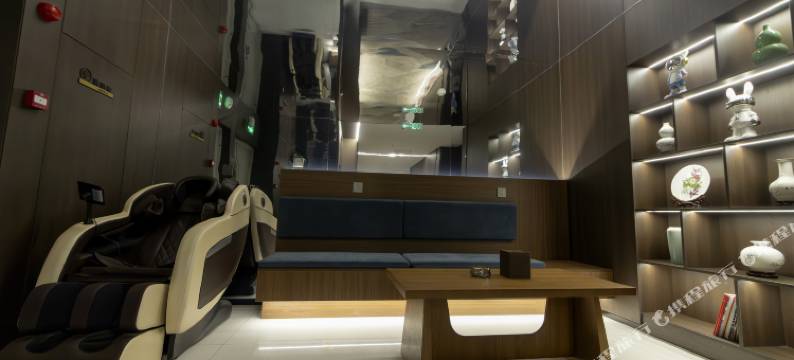 蓝萨大酒店(靖边长城路店)图片