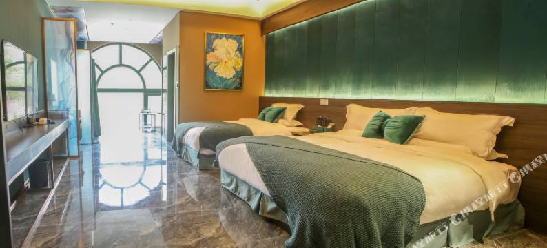 金延安·繁花丽池轻舍图片