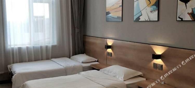 易佰良品酒店(锦州火车站店)图片