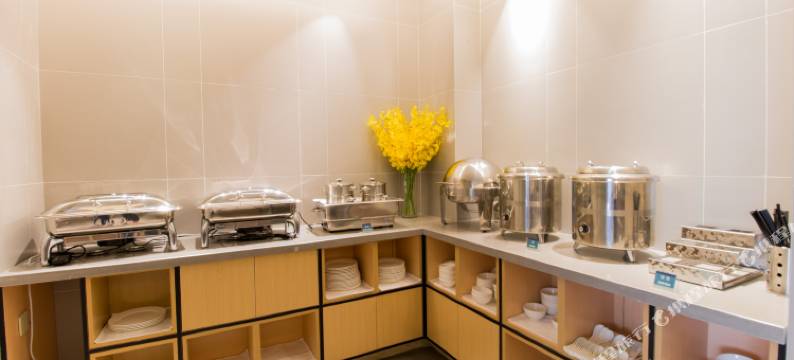 如家商旅酒店(上海曹路民雷路地铁站店)图片