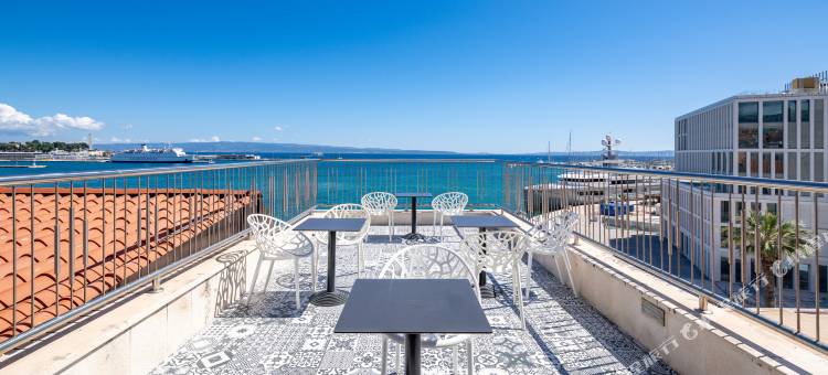 瓦莱里娅画廊海边市中心-MAG古朴典雅精品酒店(Galeria Valeria Seaside Downtown - Mag Quaint & Elegant Boutique Hotels)图片