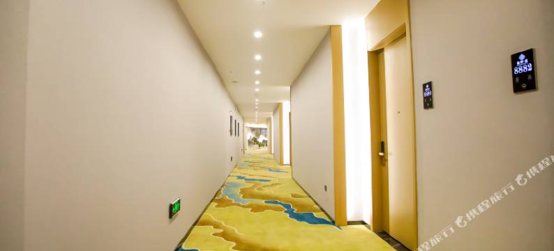 全开商务酒店(合肥肥东华东建材城龙塘地铁站店)图片