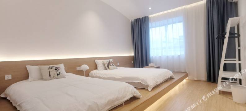 湖州费费666公寓(龙王山路店)图片