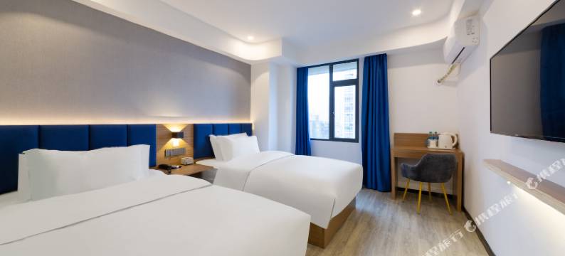 7天优品酒店(武汉江汉路地铁站步行街店)图片