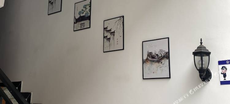 鸿运客栈(武昌火车站店)图片