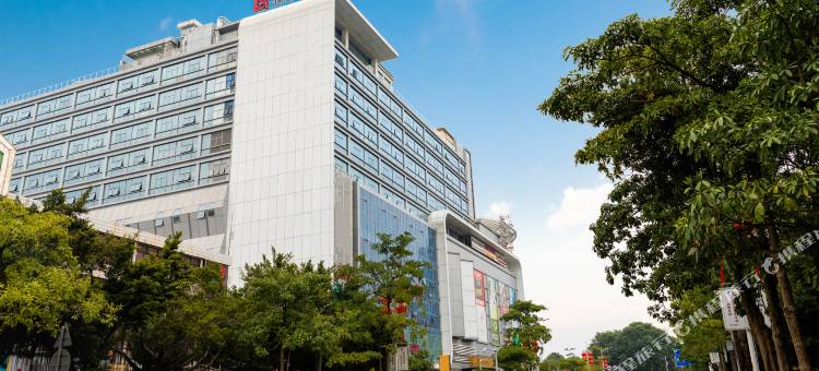 柏曼酒店(湛江广百百货人民广场店)图片