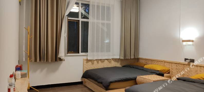 敦煌布舍民宿(鸣沙山月牙泉景区店)图片