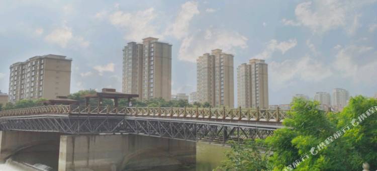 枣庄爱琴海电影主题酒店图片