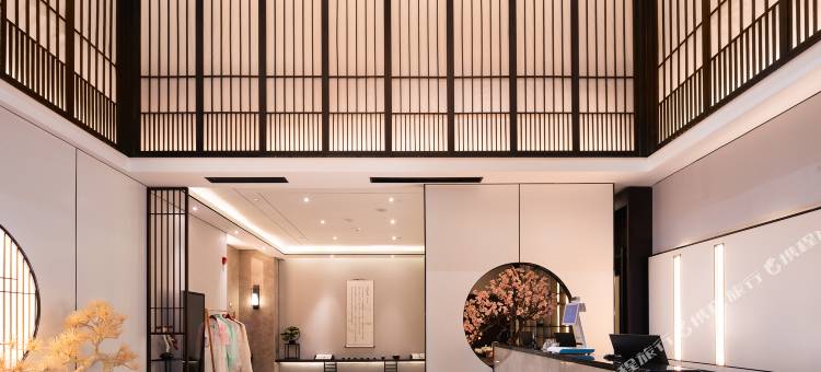 陌上轻居酒店(武汉理工大学街道口店)图片