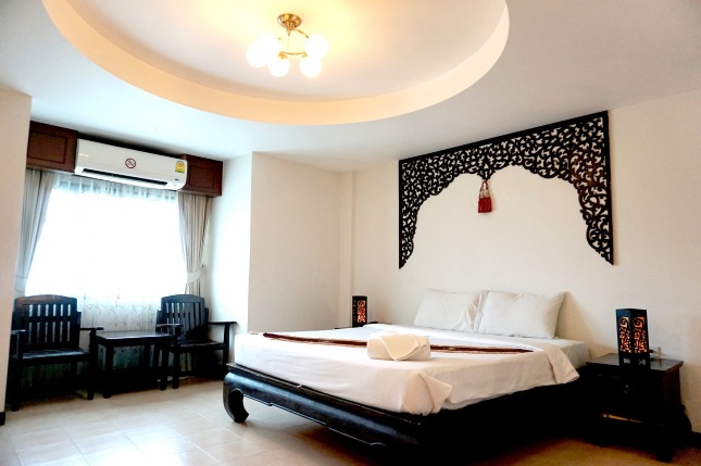 Wangburapa Grand Hotel Hotel Overview