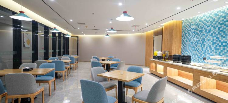 睿柏·云酒店(合肥滨湖新区高速时代广场店)图片