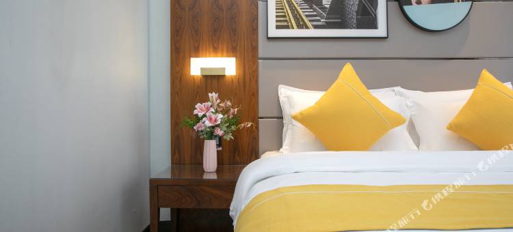 景鸣酒店(襄阳新五中吾悦广场店)图片