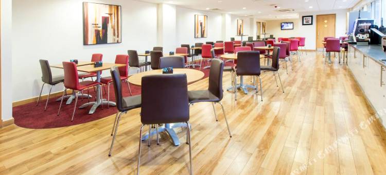 旅屋酒店-伦敦切辛顿托沃思(Travelodge London Chessington Tolworth)图片