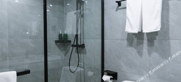 白玉兰酒店(黄石北站店)图片