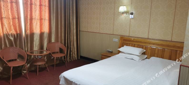 光山千家宾馆图片