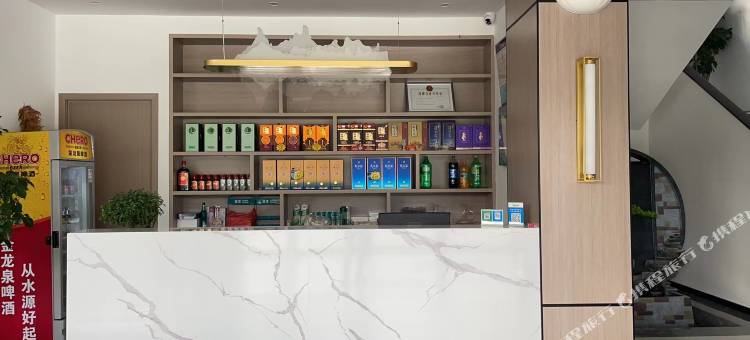 梅水河畔酒店(黄陂木兰溪西里露营基地店)图片