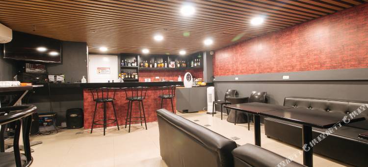 RedDoorz Plus @ La Belle Residences Makati City图片