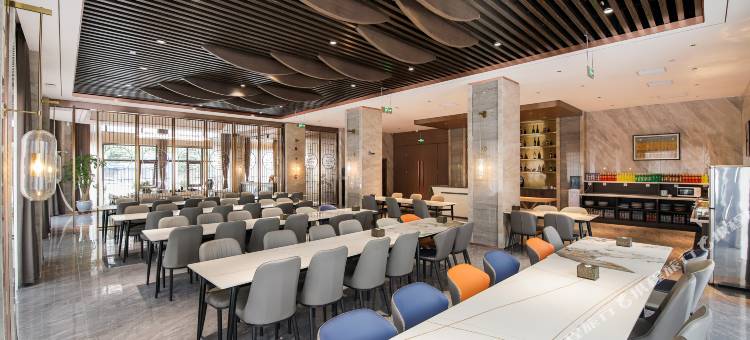 洛阳智丰假日酒店(洛阳火车站丽景门店)图片