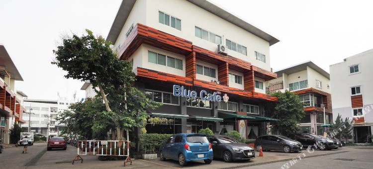 OYO 995蓝色咖啡馆公寓(OYO 995 Blue Cafe Apartment)图片