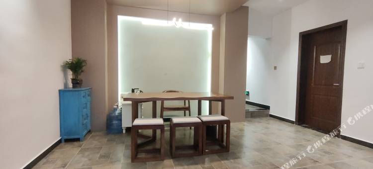 凤凰喜合江景民宿(古城景区店)图片