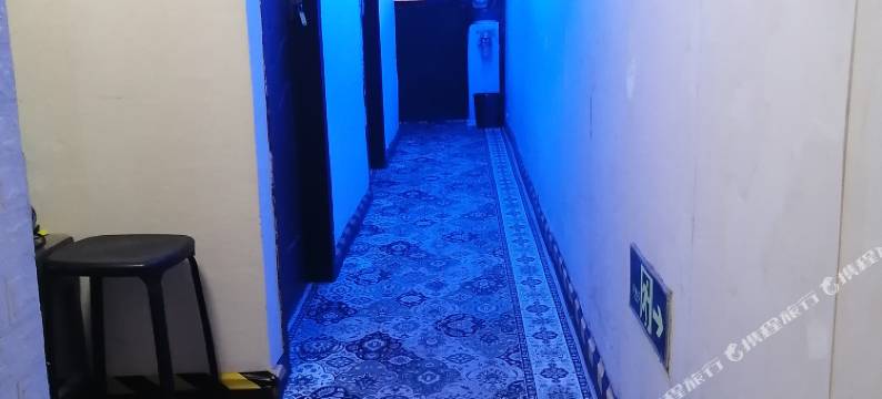 世兴出租屋(武汉循礼门轻轨店)图片