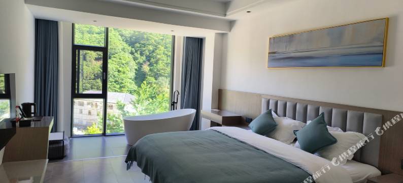 神农架山与山寻民宿(木鱼镇店)图片