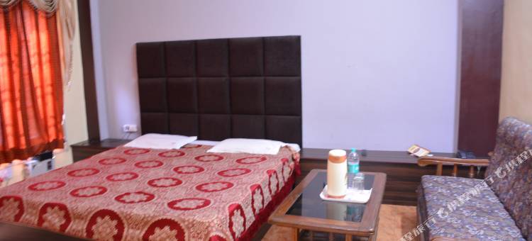 首都O 38730马萨罗瓦酒店(Mansarover Hotel & Banquets)图片