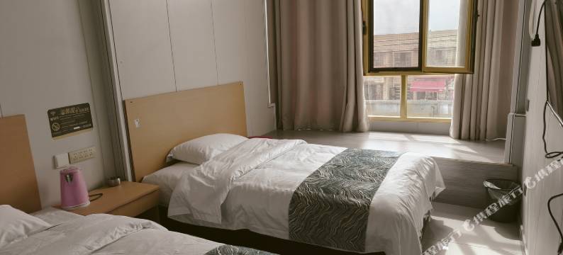 新源红松宾馆图片