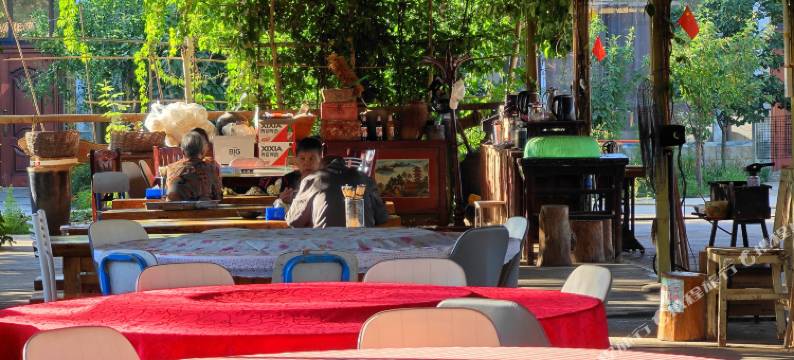 中卫市沙坡头区沙海驿站图片