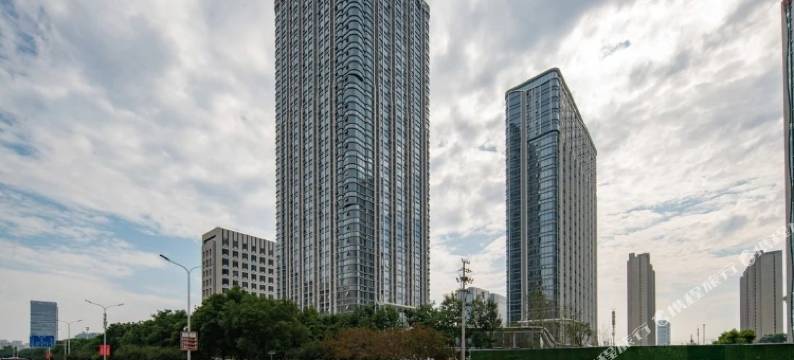 洲朋影音商务酒店(济南高铁西站店)图片