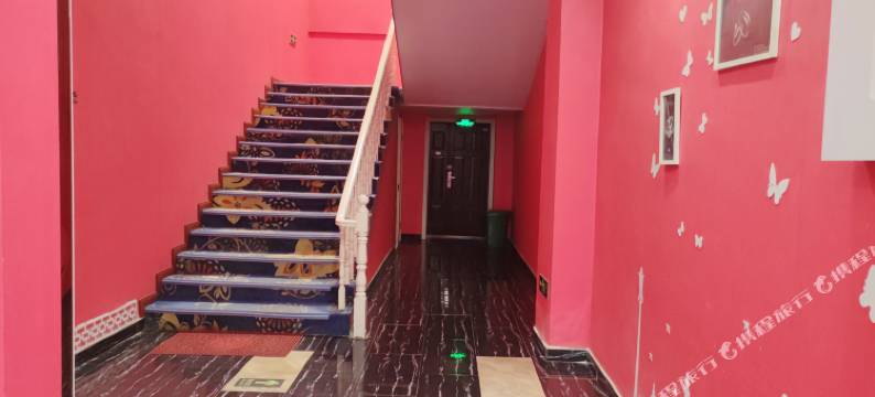 蓝润酒店(鲁山汽车站店)图片