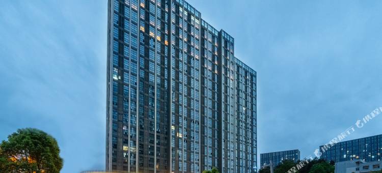 桔子酒店(贵阳北站黔灵山路店)图片