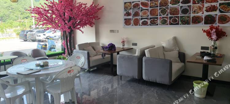 天堂寨清河畔民宿图片