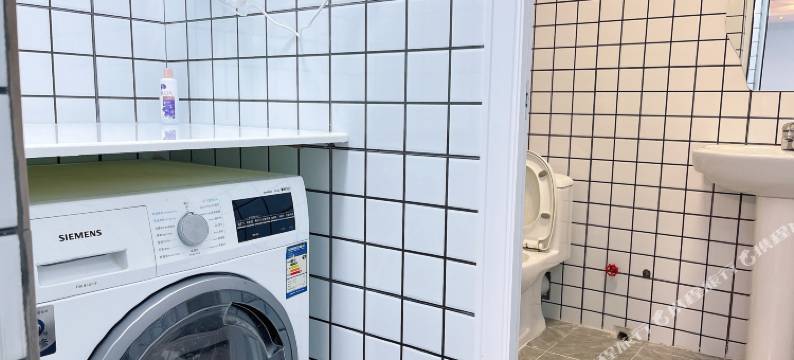 深圳橘子青年公寓(罗湖口岸火车站店)图片