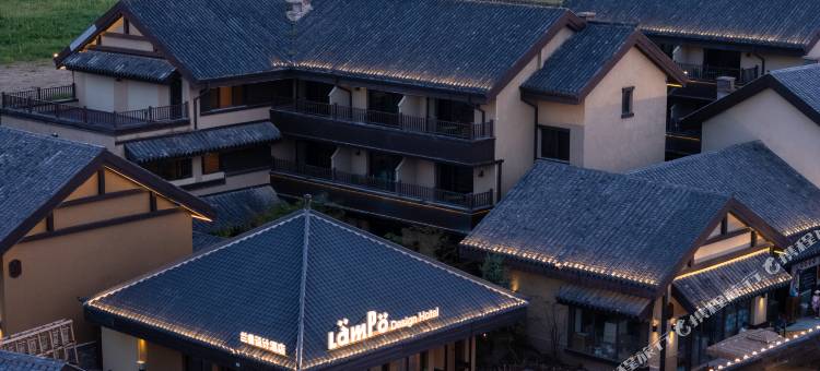 兰普设计酒店(长白山北坡集散中心恩都里店)图片