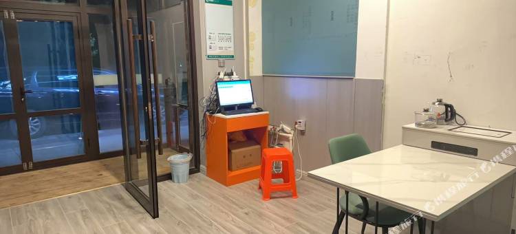 越野之家民宿图片