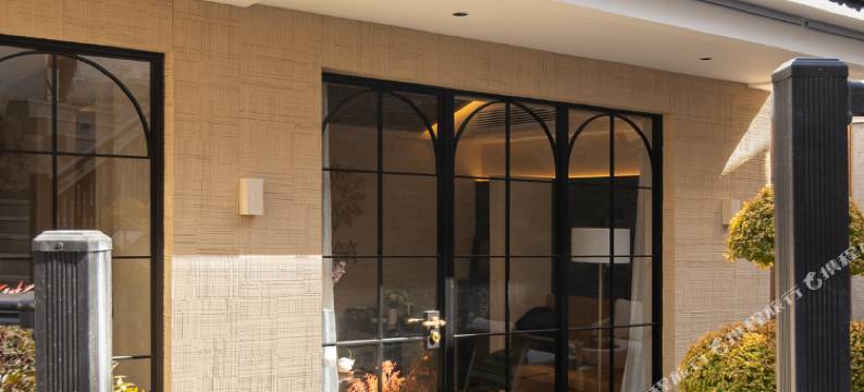 花筑·梵悦民宿(九华山肉身宝殿店)图片