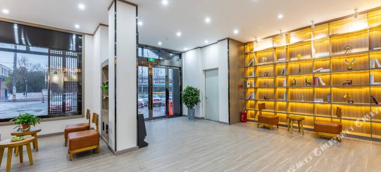 怡莱精品酒店(靖江汽车站店)图片