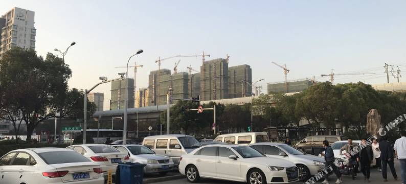 昆山盛华宾馆(高铁南站店)图片