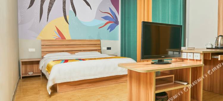 派酒店(兰州火车站客运中心店)图片