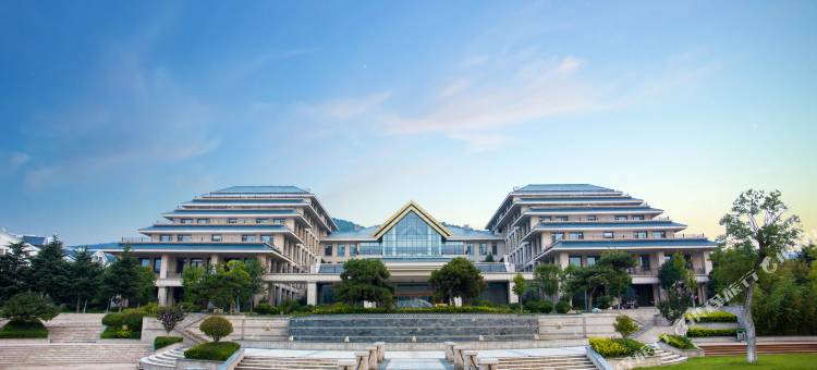 五莲松月湖大酒店图片