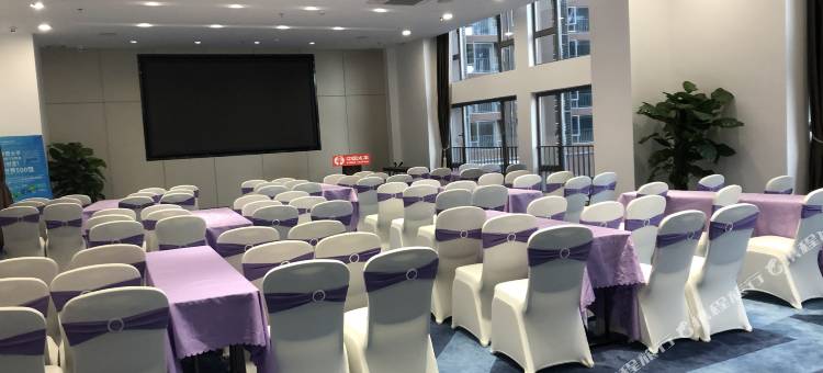 佛山博悦酒店(米兰汇家居展贸中心店)图片