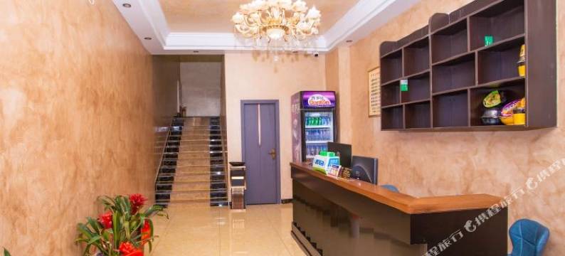 平江拉菲主题酒店(天岳汽车站店)图片