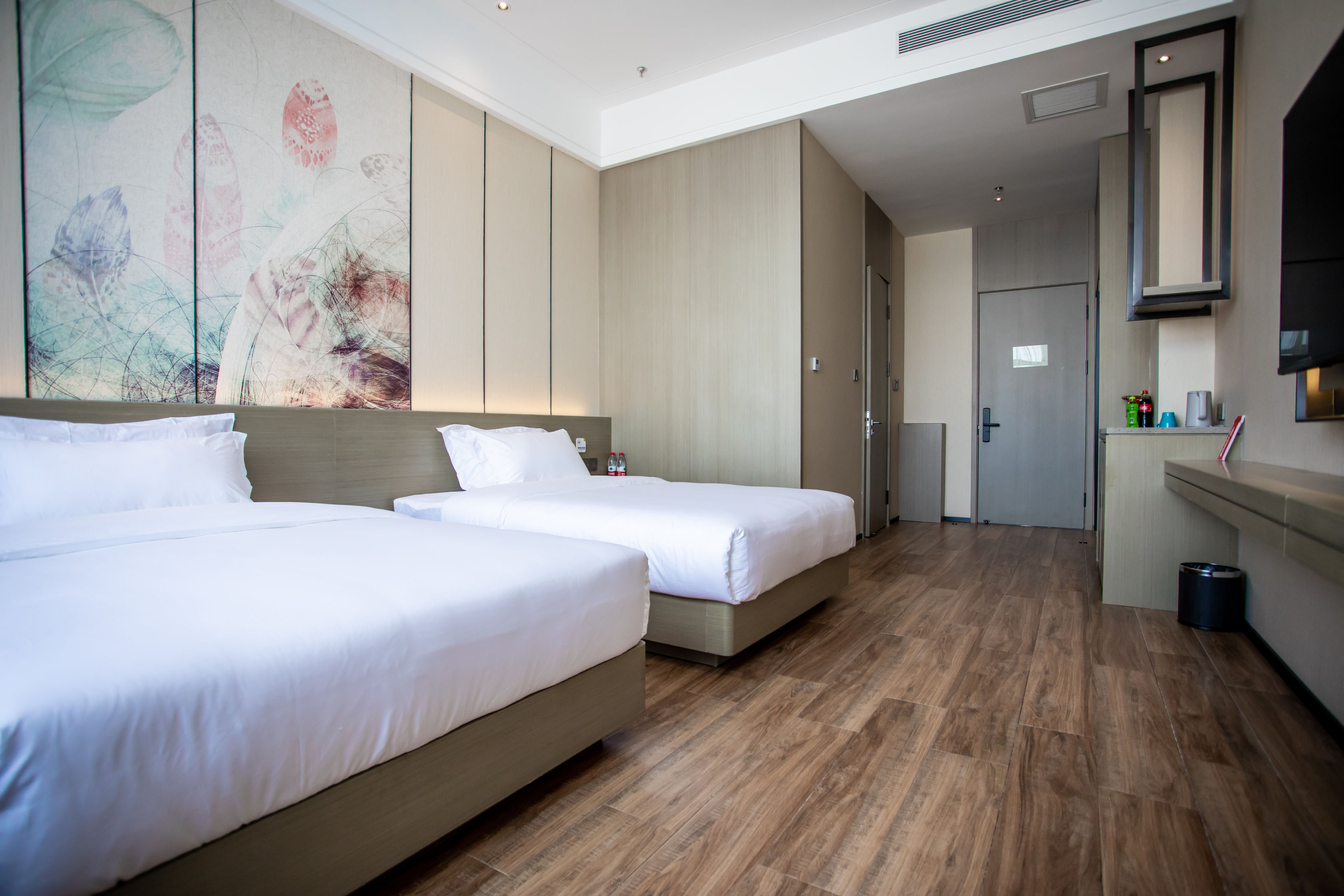 Yitong Kaisixu Hotel Over view