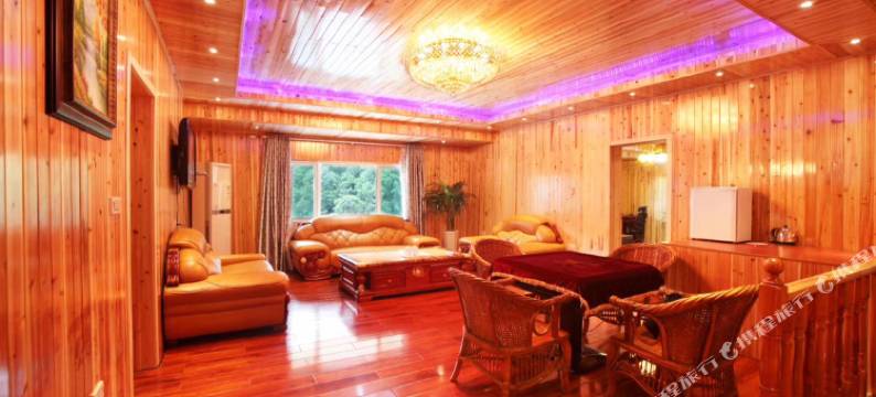 重庆金龙山庄图片