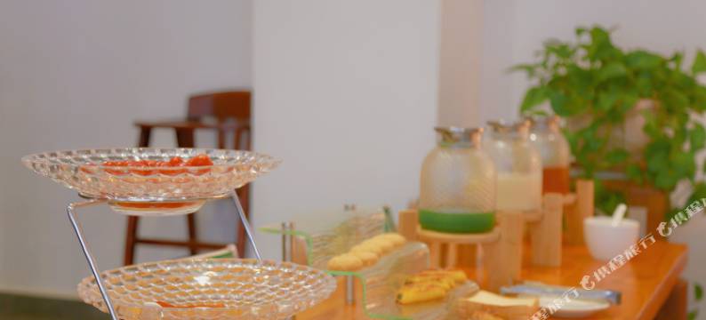 元阳江外饭店图片