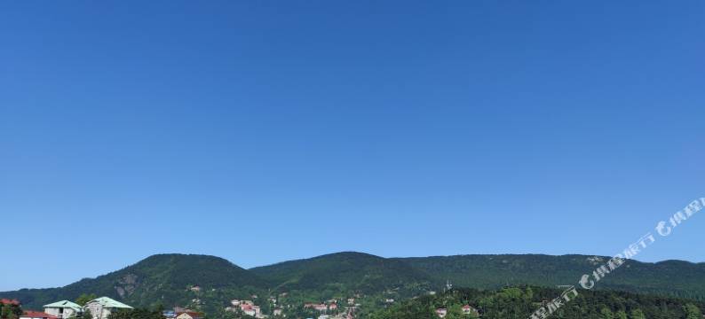 庐山夜雨民宿(庐山牯岭街索道上站台店)图片