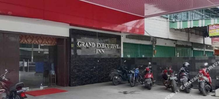 红门加 @ 贾兰莱塔苏约诺棉兰 2(RedDoorz Plus @ Jalan Letda Sujono Medan 2)图片