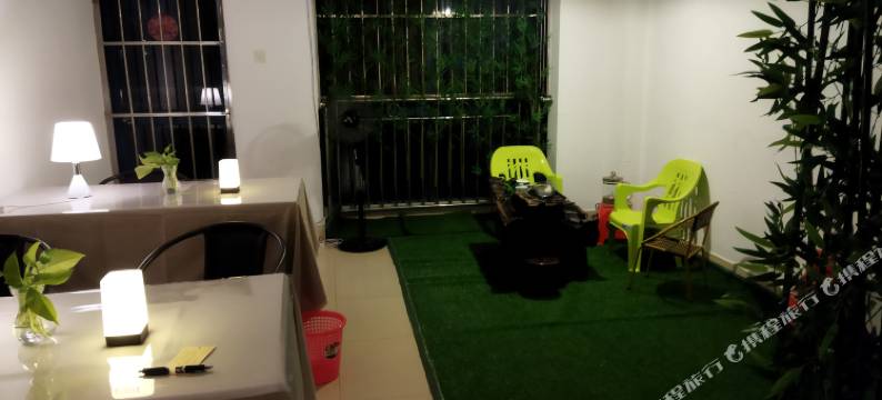 关于你的风景青年旅舍(广西大学地铁站店)图片